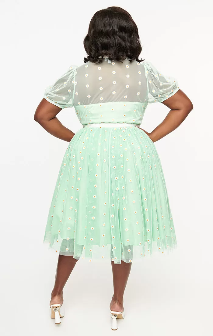 1950s Green and white Daisy Print Hollie Swing Dress