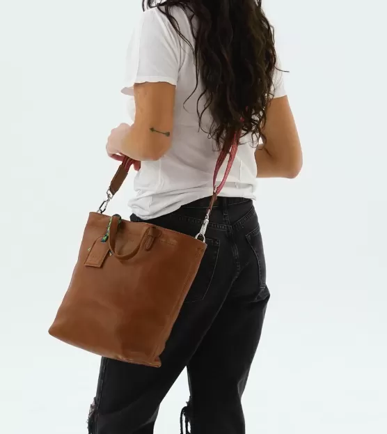 BRANDY ESSENTIAL TOTE