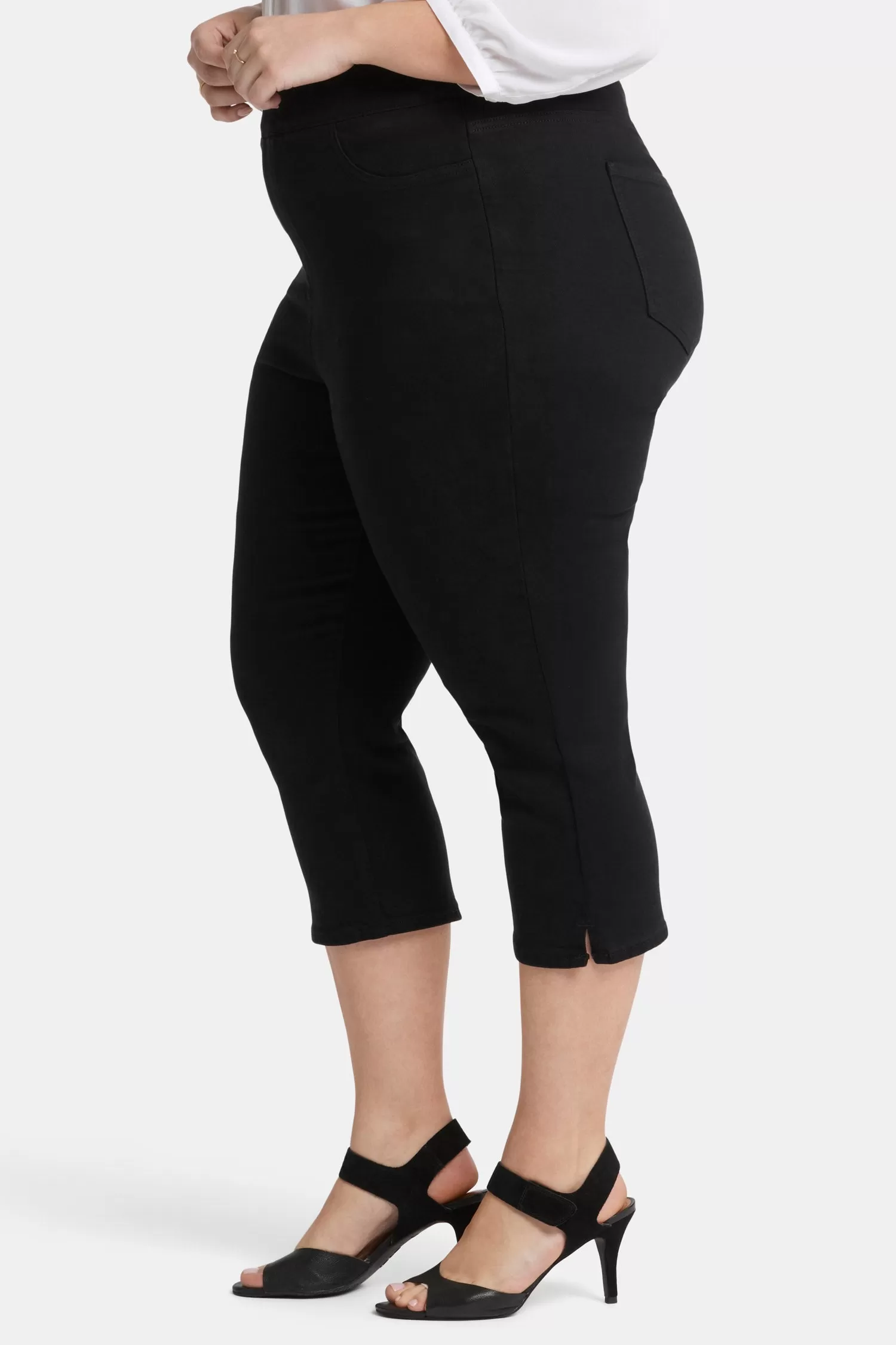 Dakota Crop Pull-On Jeans In Plus Size - Overdye Black