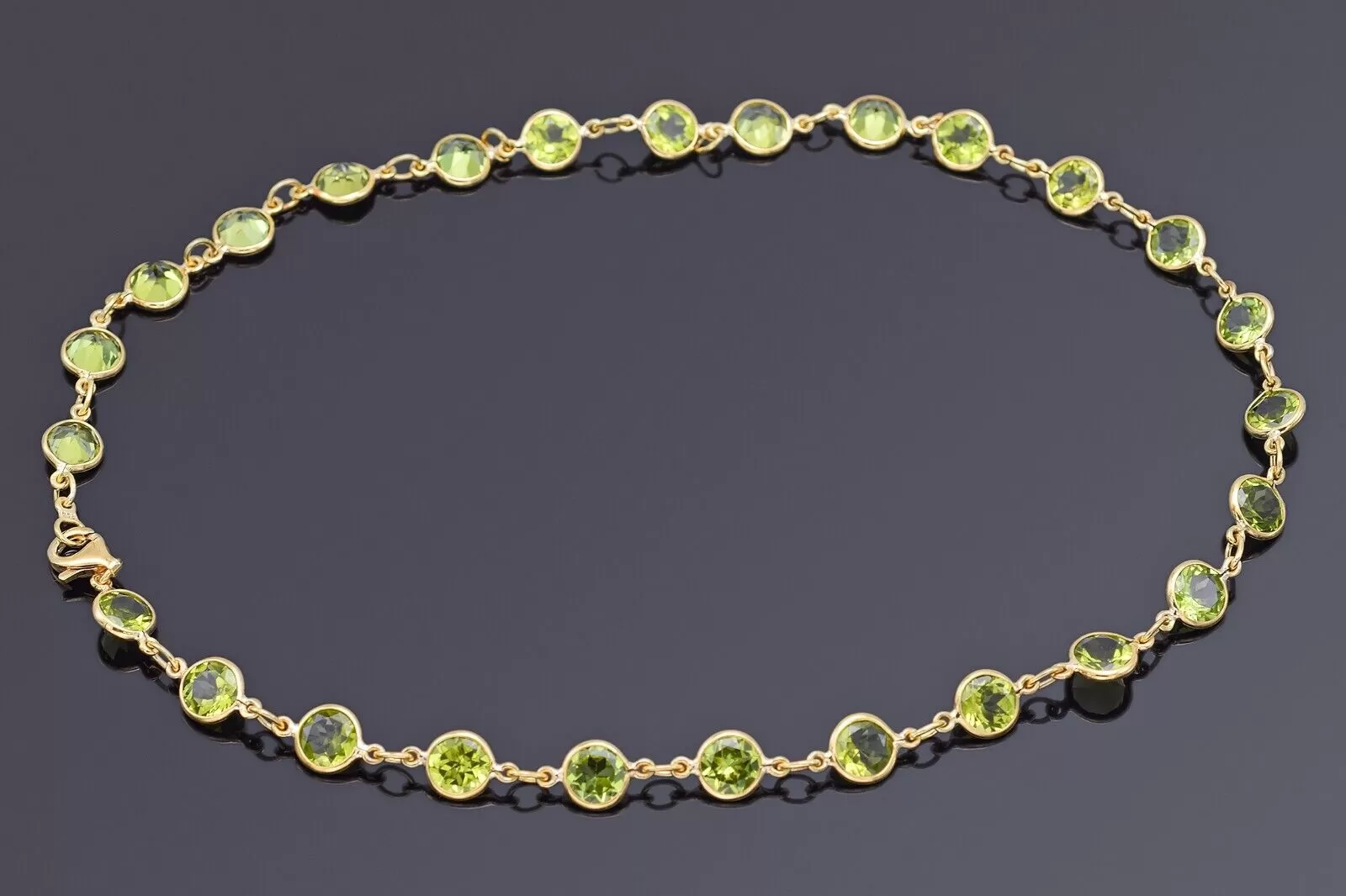 Estate 18K Yellow Gold Peridot Round Link Necklace   Box 22.5G 18.5 Inches