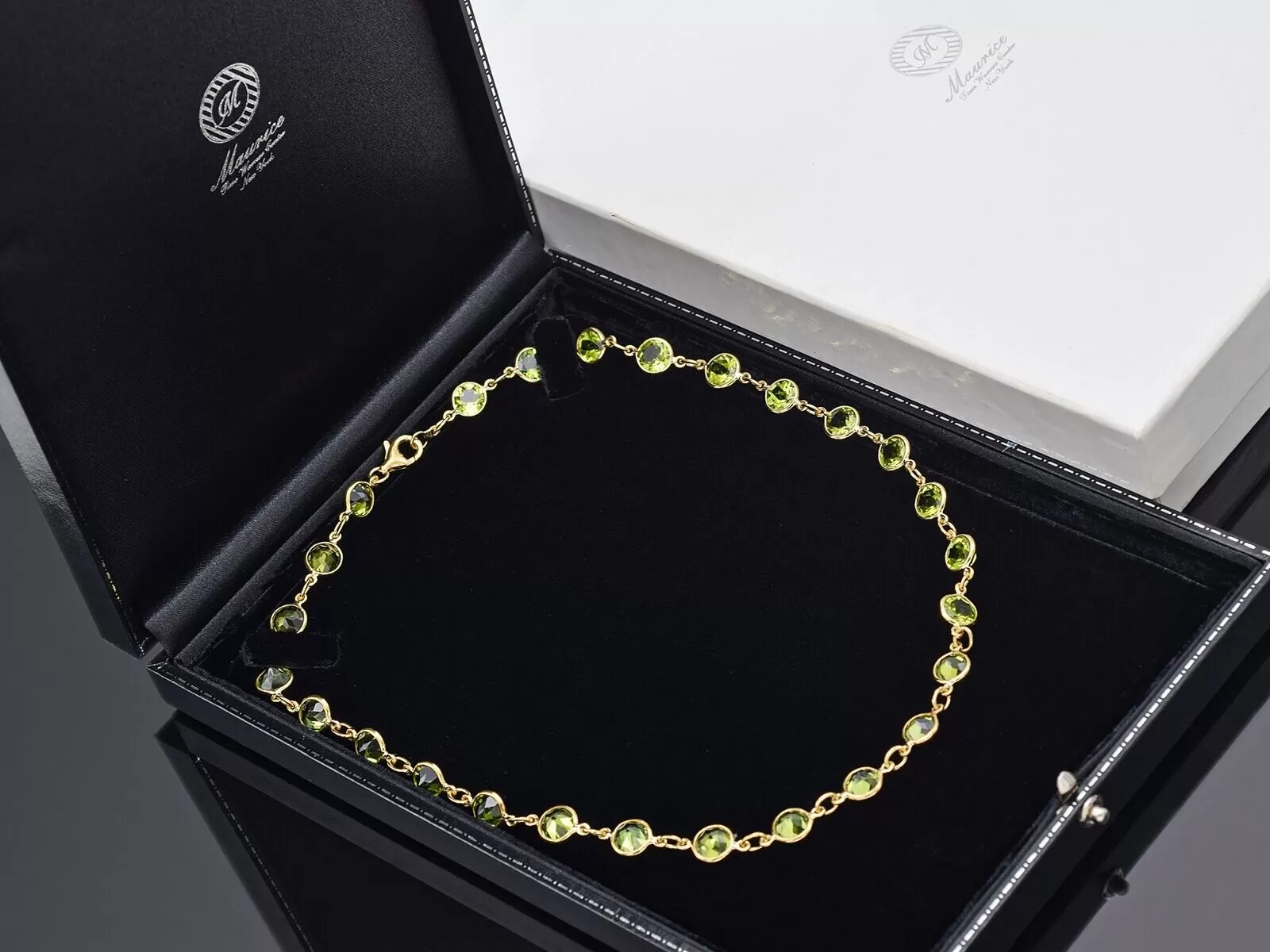 Estate 18K Yellow Gold Peridot Round Link Necklace   Box 22.5G 18.5 Inches