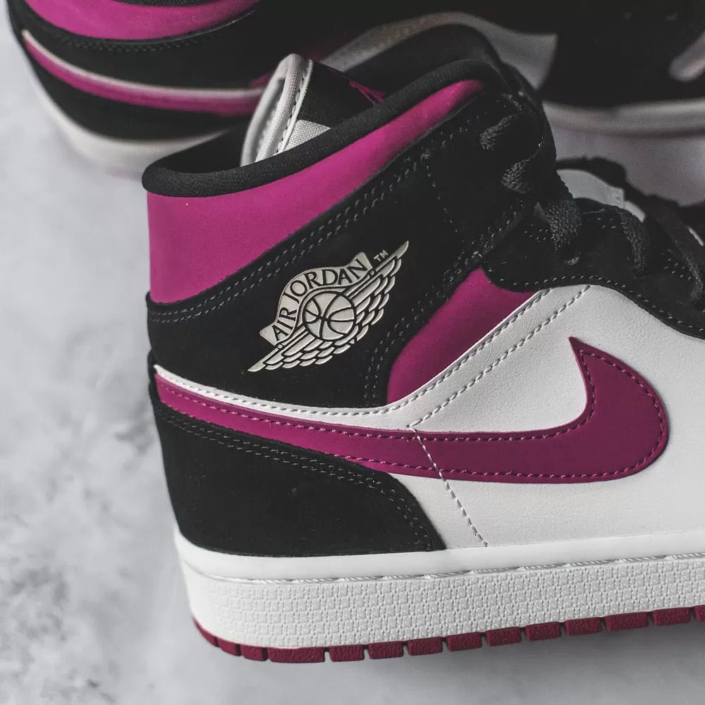 Jordan 1 Mid Magenta (W)