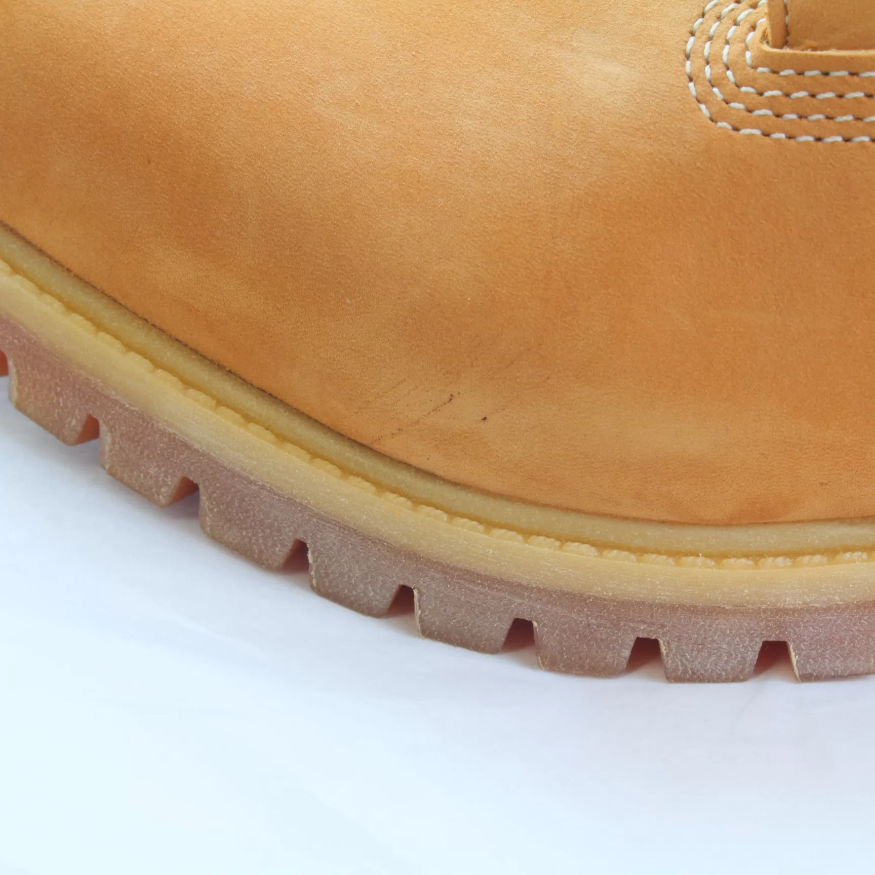 Mens Timberland 6 In Buck Boots Wheat Nubuck