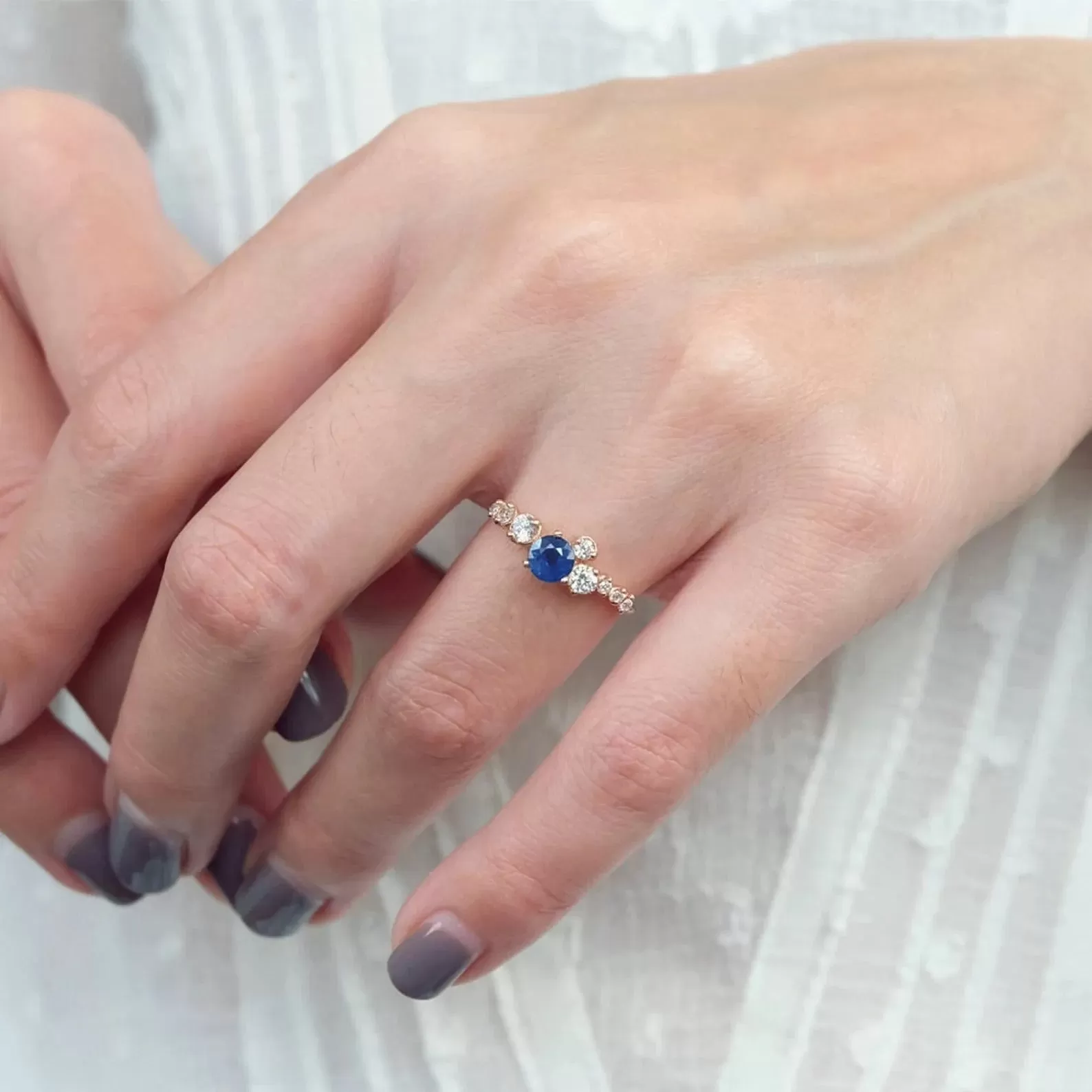 Sapphire Cluster Ring Illari