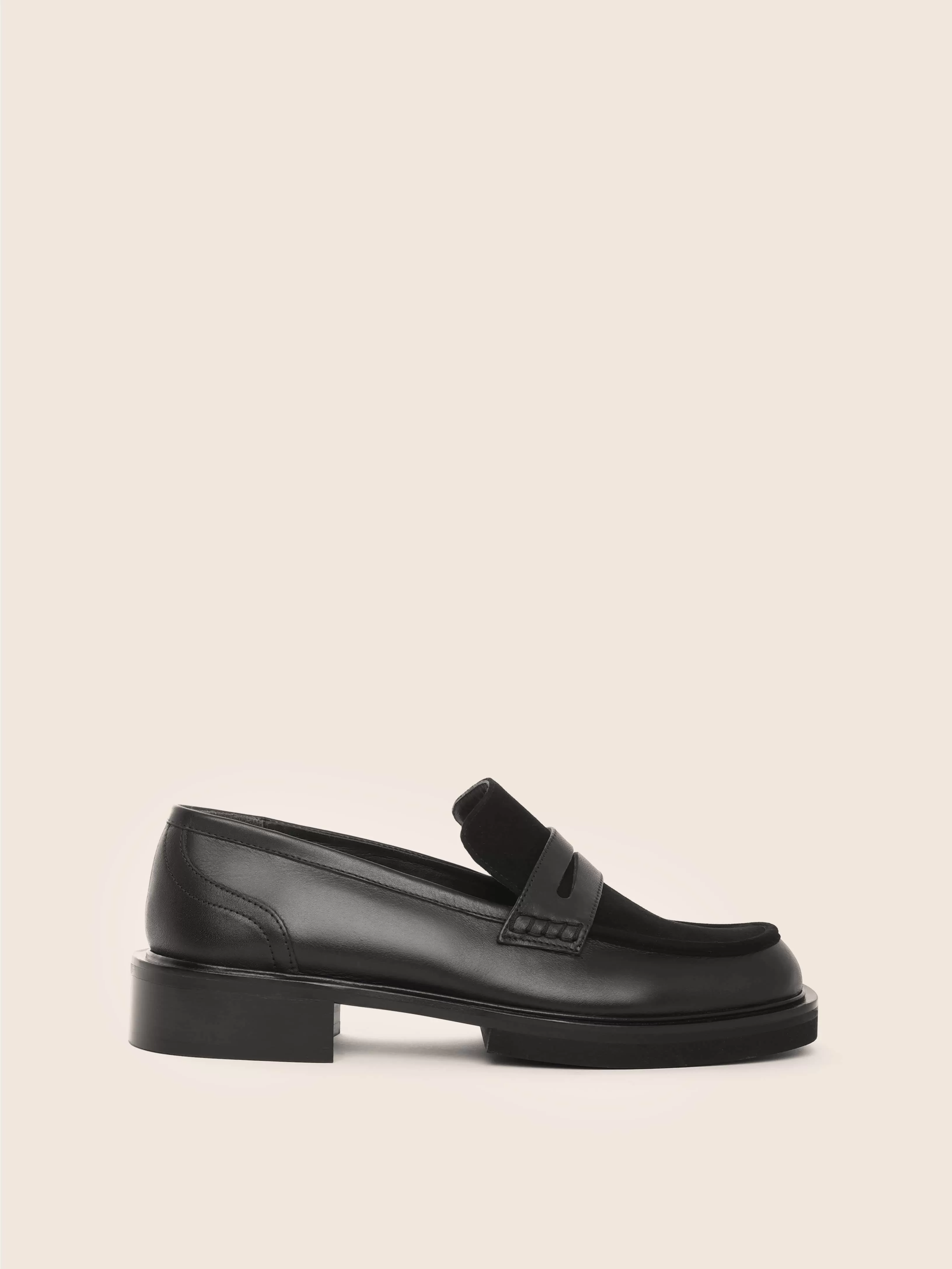 Soza Black Loafer