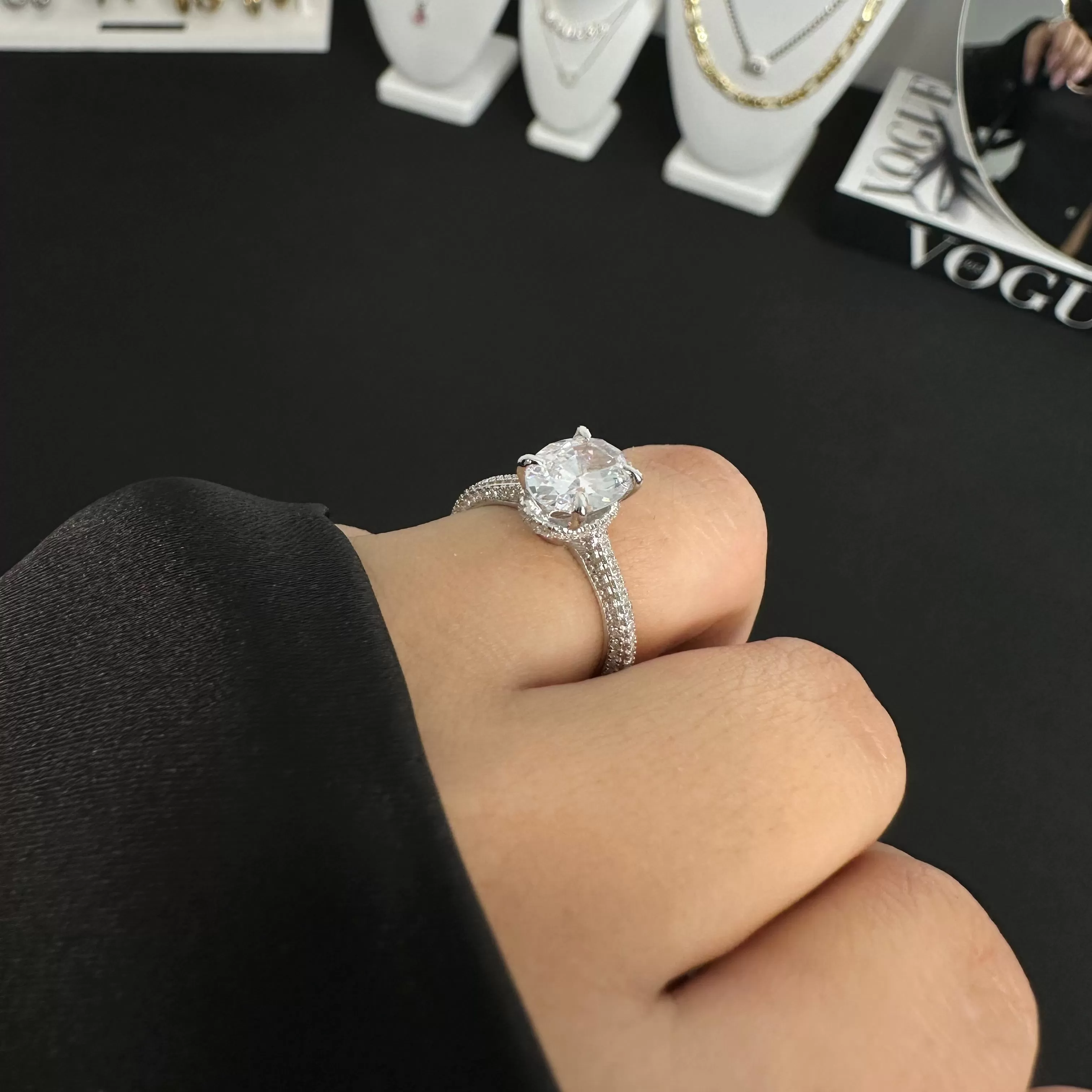 SURI CZ RING